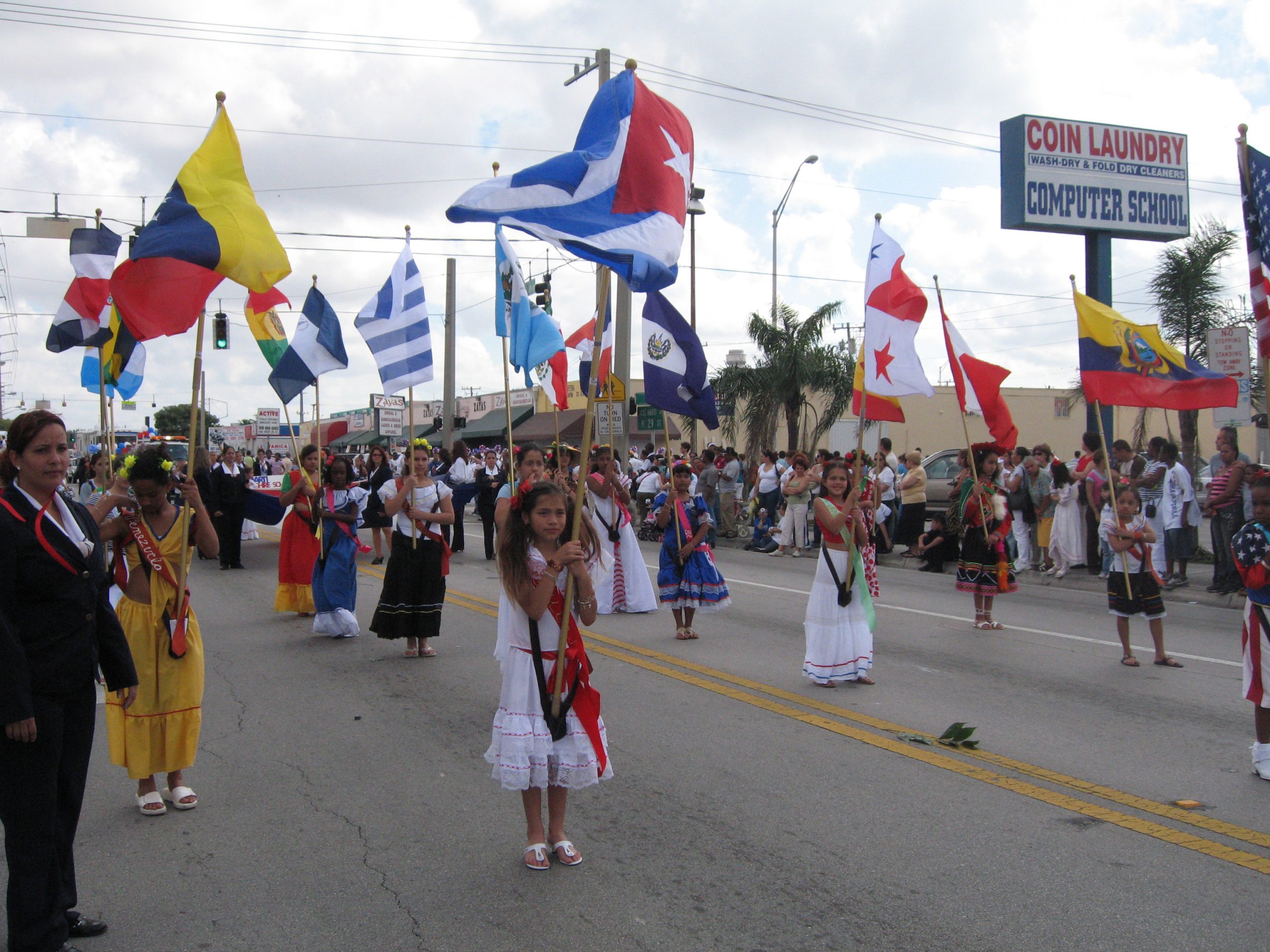xxxii_anual_marti_parade_-_parada_escolar_martiana_2007_hialeah_11_20100621_1855730555